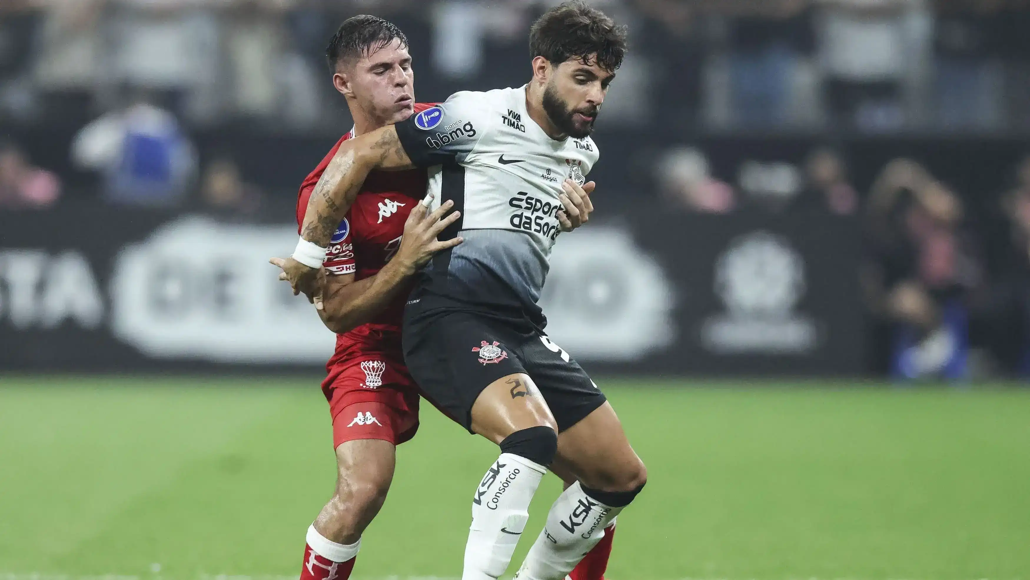 Apa itu Peraduan dalam Bola Sepak?